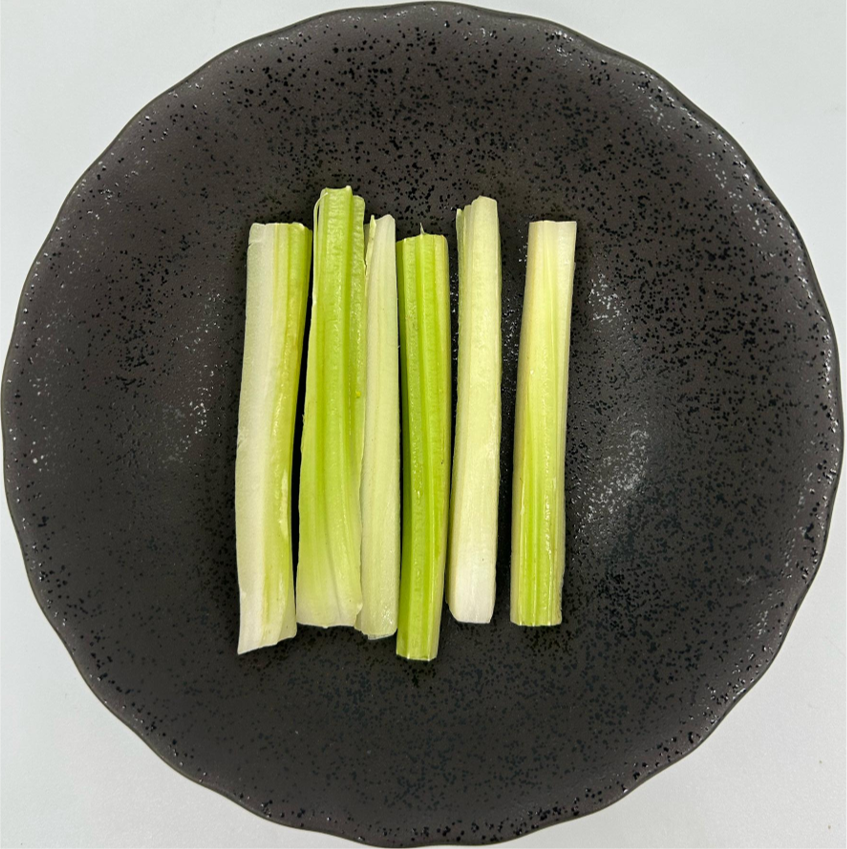 Celery Stalk - Stick 1cm x 9cm - 1 kg/pkt (Kito)