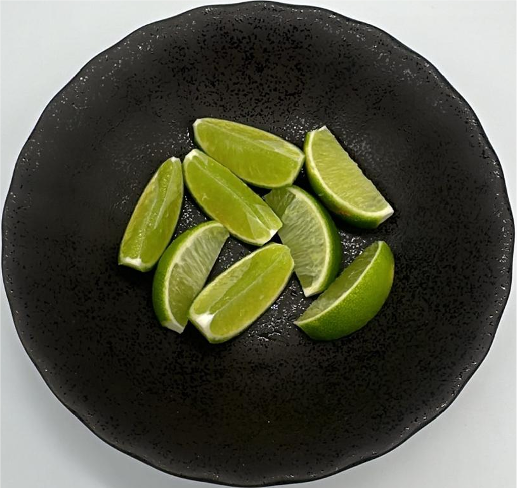 Lime Seedless - Wedges - 1 kg/tub (Kito)