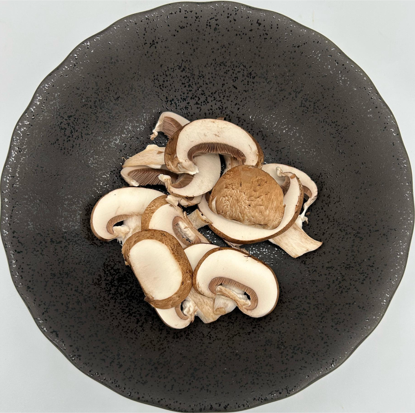 Mushroom Swiss Brown (Cremini) - Sliced 0.5cm (Kito) 1 kg/Pkt