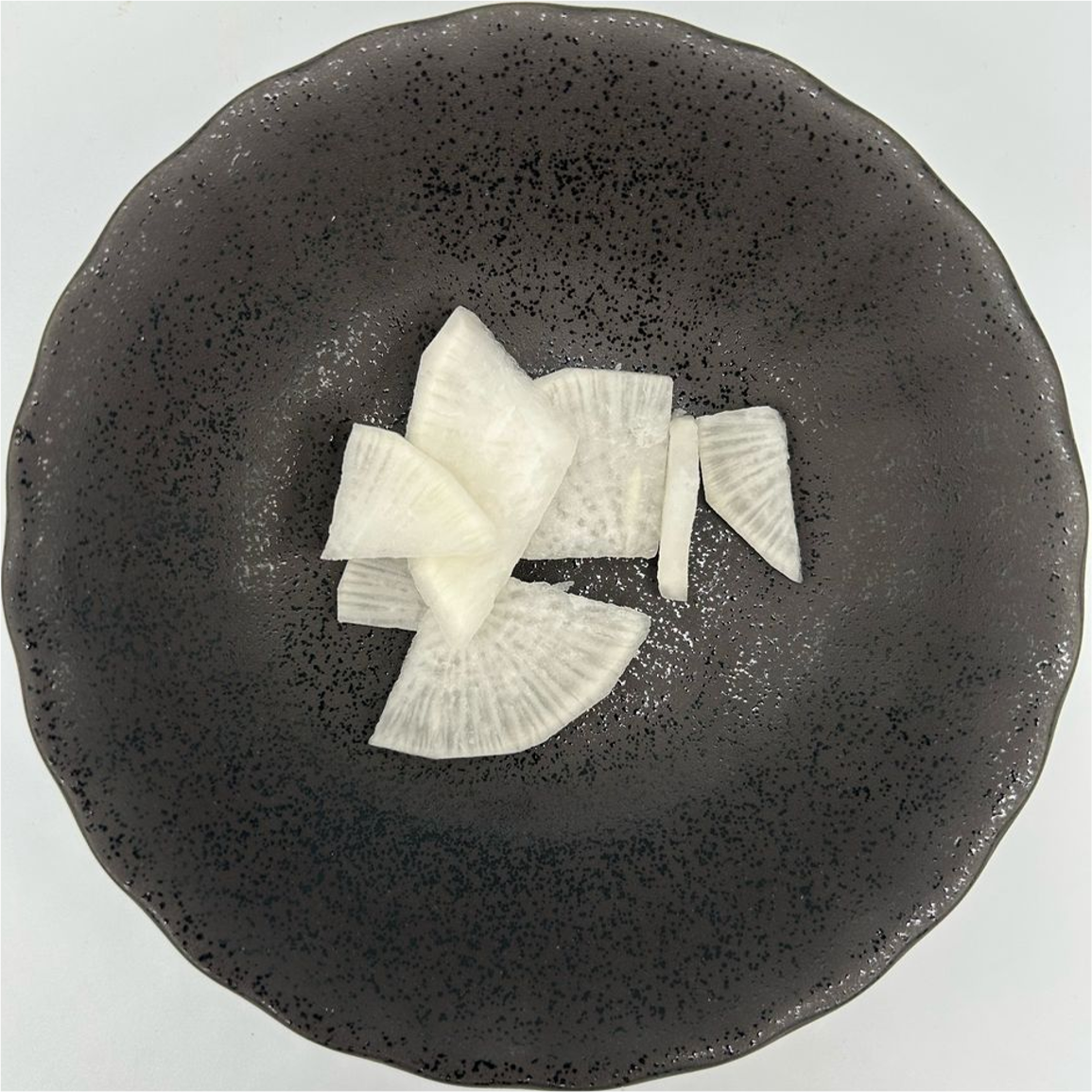 Radish White (Daikon) - Sliced Tricut (Kito) 1 kg/Pkt