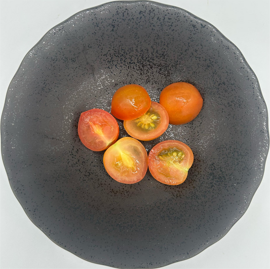 Tomato Cherry Red - Halves(Kito) 1 kg/Tub